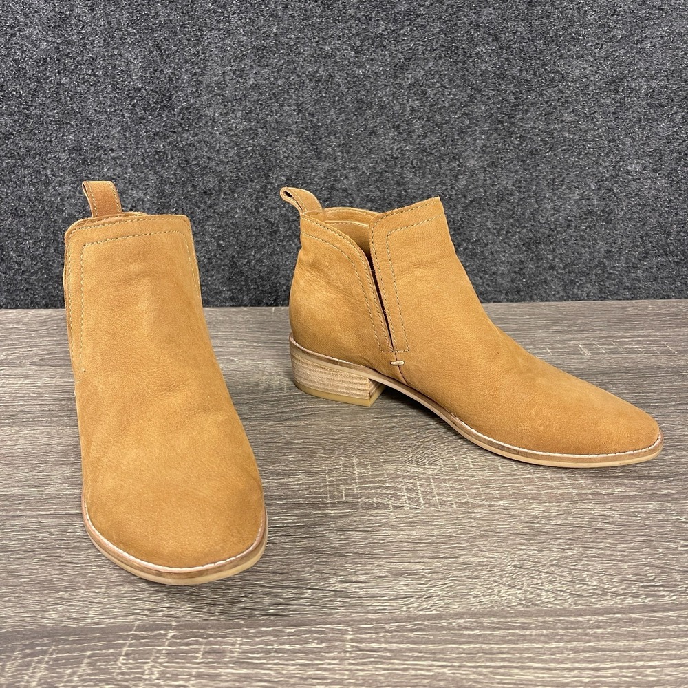 Dolce Vita Suede Chelsea Ankle Boots Tan Beige Womens Size 6.5 Western Boho